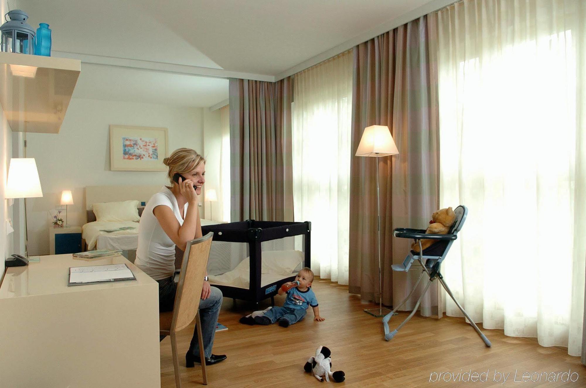 Mamaison Residence Diana Varsóvia Quarto foto